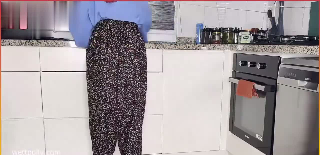 Wettpolly Köylü Pornosu Çekiyorlar Konulu Konuşmalı Sex Filmi